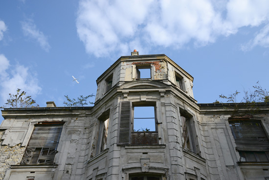 abandoned chateau in goussainville france, a destination for the art of traveling without preconceptions (Photo © Meredith Mullins