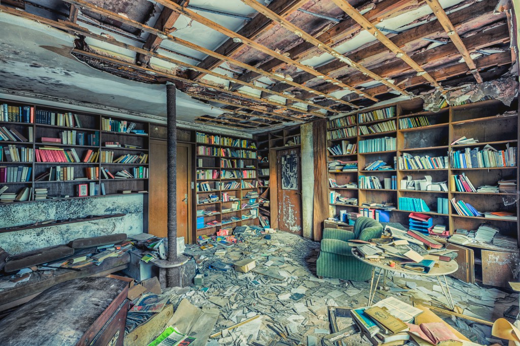 An abandoned library in Europe, captured by a photographer engaged in urban exploration who wants you to see things differently. (image © Christian Richter)